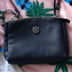 Tommy Hilfiger side purse